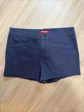 Unionbay Navy Blue Shorts. Sz 15